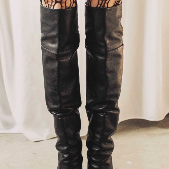 Giselle 120 Jimmy Choo - Picture 2 of 10